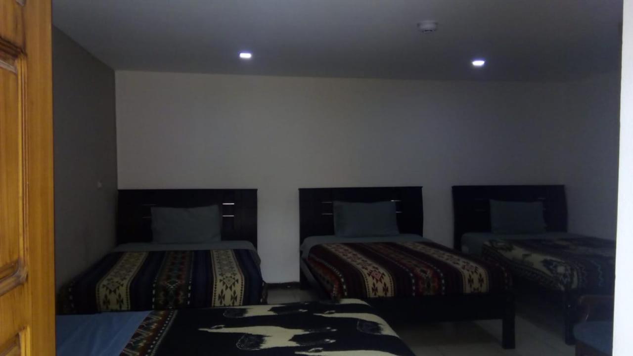 The Backpacker Hostal Ibarra Ngoại thất bức ảnh