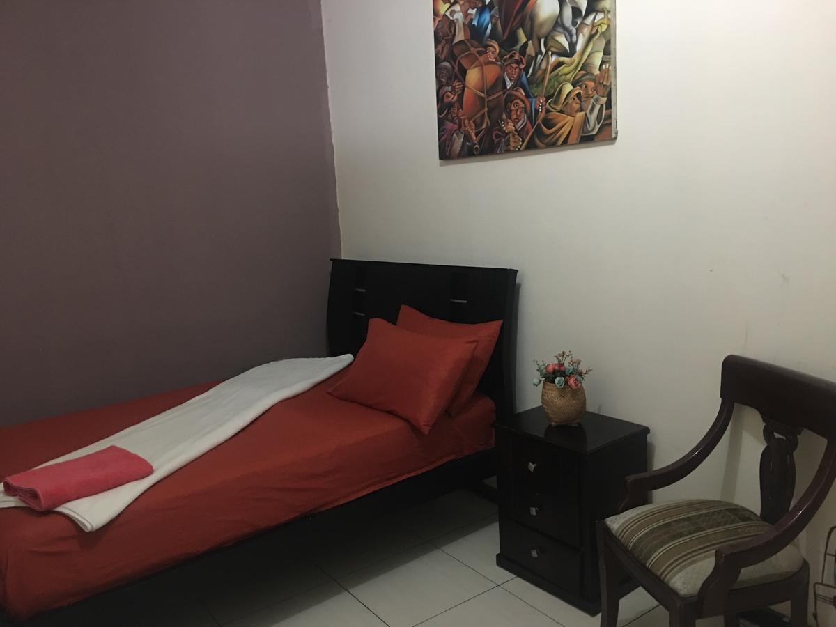 The Backpacker Hostal Ibarra Ngoại thất bức ảnh