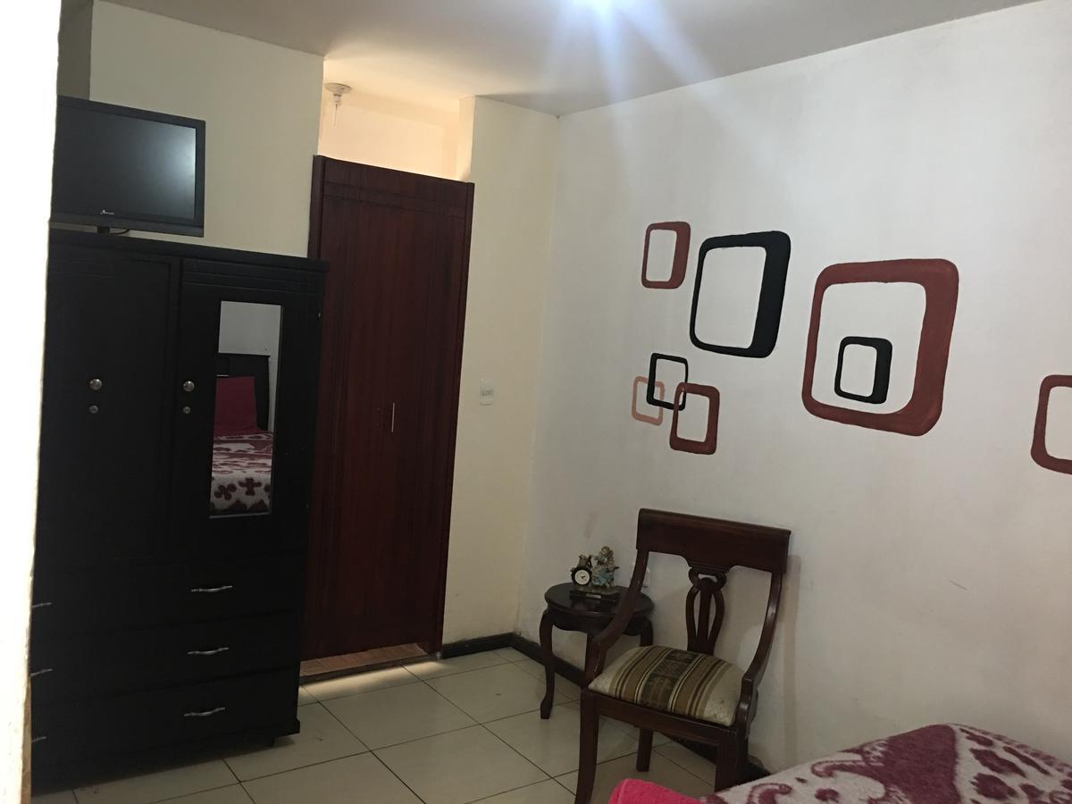 The Backpacker Hostal Ibarra Ngoại thất bức ảnh