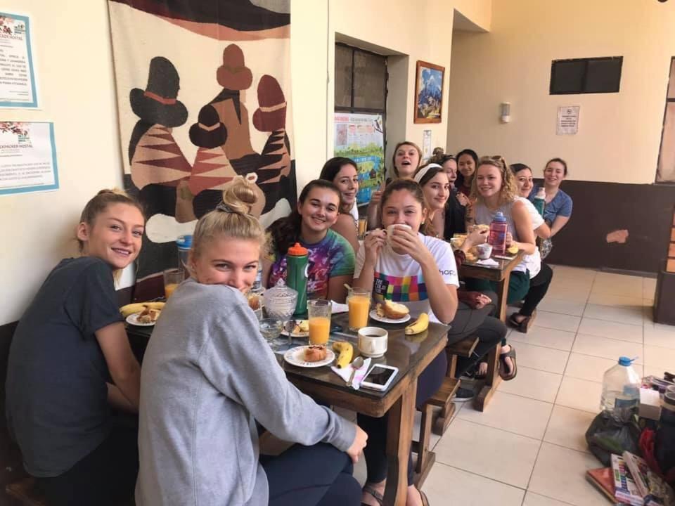 The Backpacker Hostal Ibarra Ngoại thất bức ảnh